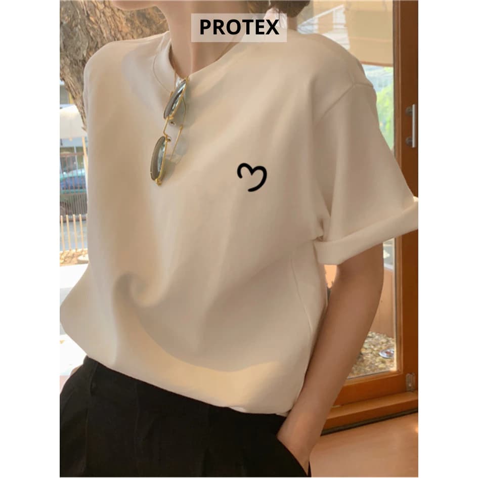 Áo Thun Form Rộng PROTEX Cotton Co Giãn 2 Chiều In Hình Trái Tim Trước Ngực Thoáng Mát Dễ Phối Đồ