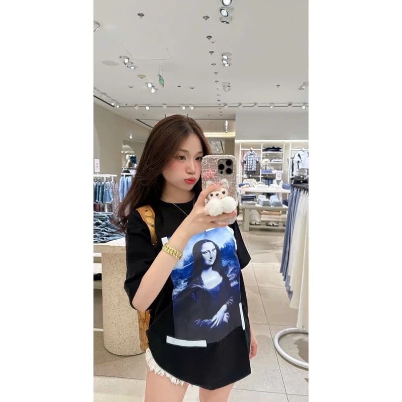 Áo Thun Mona Lisa Tranh Sơn Dầu Hình In Sắc Nét Vải Cotton 2 Chiều Hàng L1