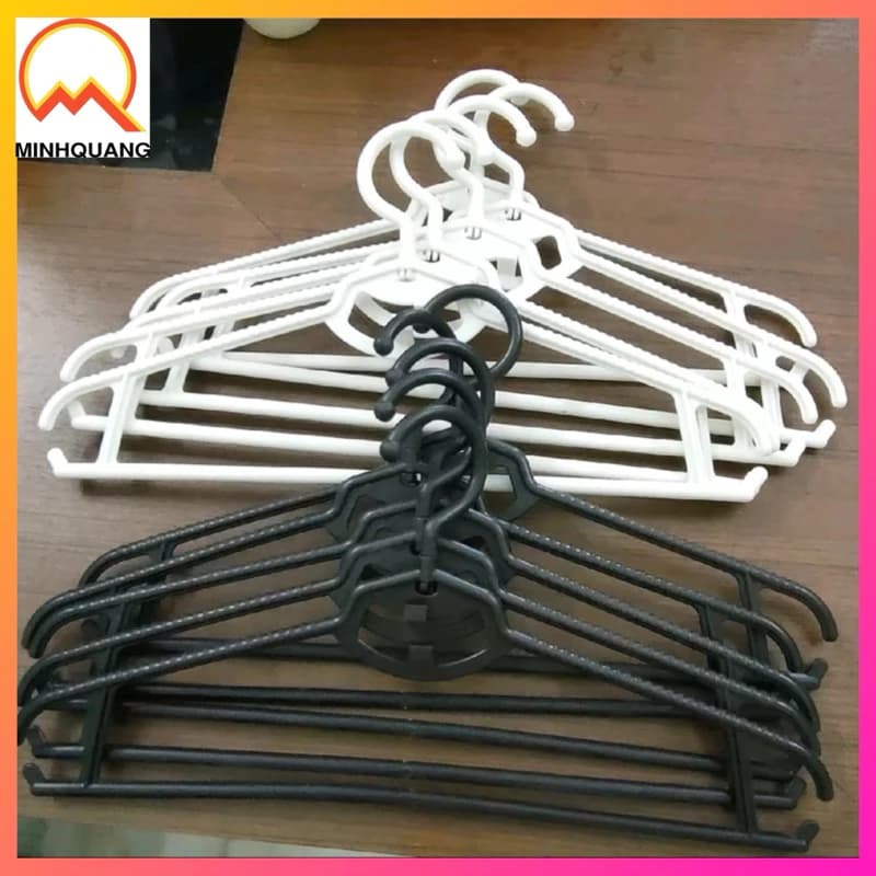 combo 10 móc treo quần áo cổ xoay màu đen và trắng dài 42cm treo đồ nam nữ tiện lợi, tiết kiệm diện tích