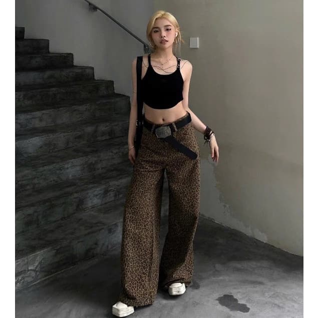 Quần jean xuông lưng cao họa tiết báo hot hit 2025, quần bò ống rộng da báo đơn giản dễ phối đồ (HC69)