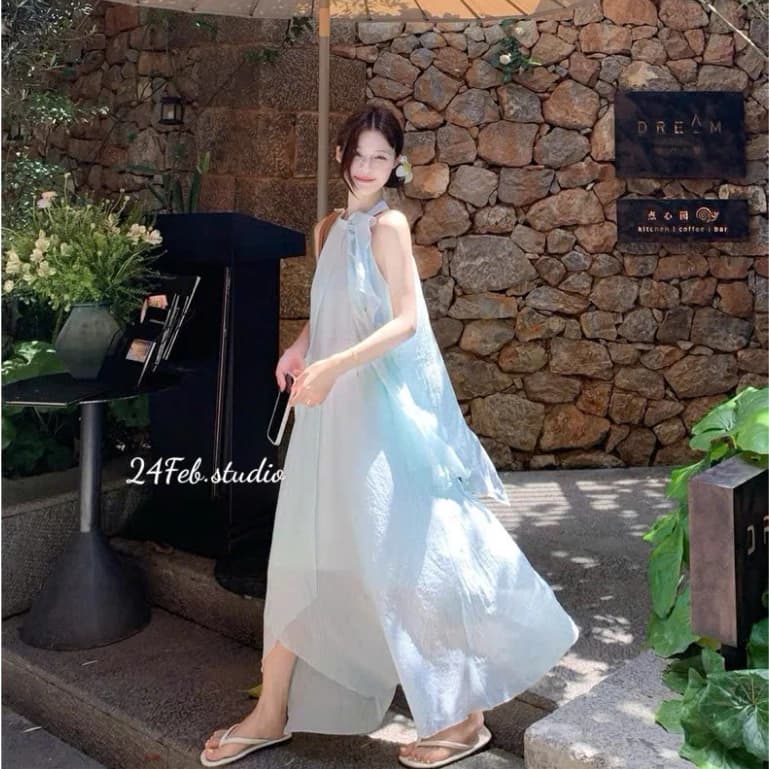 Váy tơ nhăn dáng dài cổ yếm chéo tà đính hoa phong cách tiểu thư Hàn Quốc 24Febstudio VN94