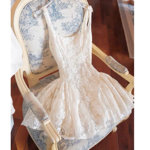 [ New arrival] Đầm hai dây dáng xòe ren hoa hồng - black rose