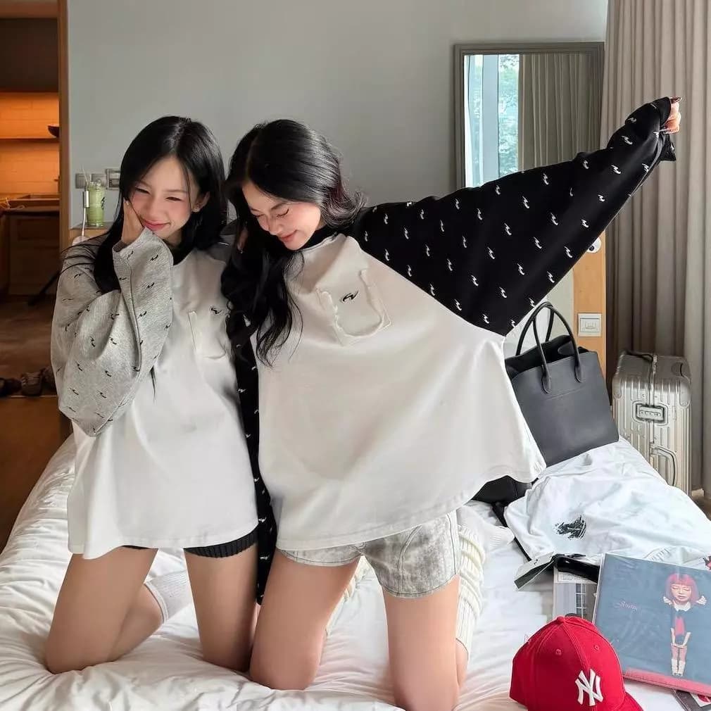 MONO WHISPER LONGSLEEVE - Áo tay dài form rộng 280GSM Whose Studio nam nữ