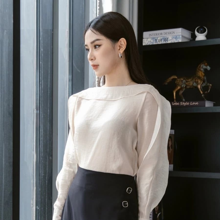 Sơ Mi Nữ Công Sở Cổ Thuyền Vải Tơ Mặt Lụa Cao Cấp Thanh Lịch Duyên Dáng 5054