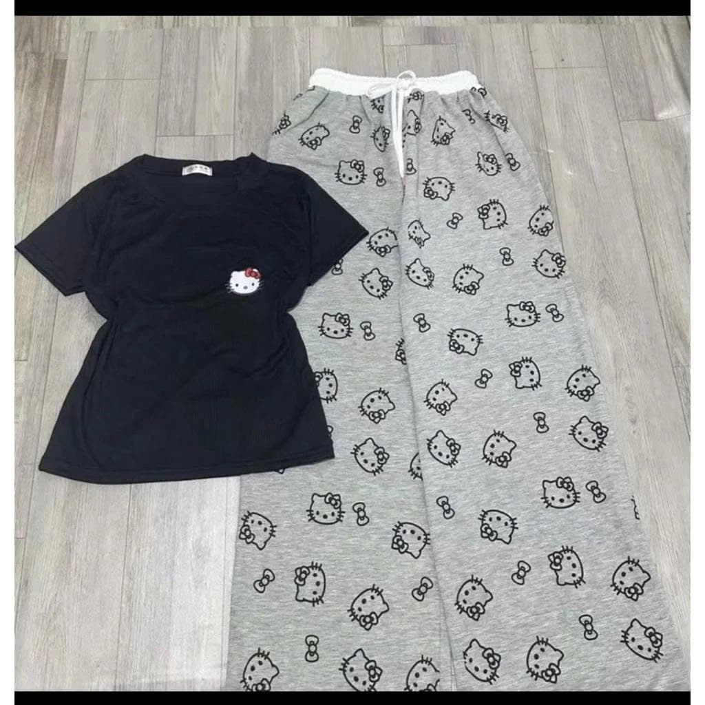 Set bộ áo in đầu kitty mix quần xuông kitty cạp trắng rất đang yêu chất mát mặc rất thoải mái