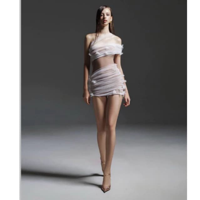 [ 𝙃𝙔𝙋𝙀𝙊𝙍𝙃𝙔 ] Feila Dress - Váy Trễ Vai Phối Lưới Ren Hoa Váy Thiết Kế Dự Tiệc Sang Trọng
