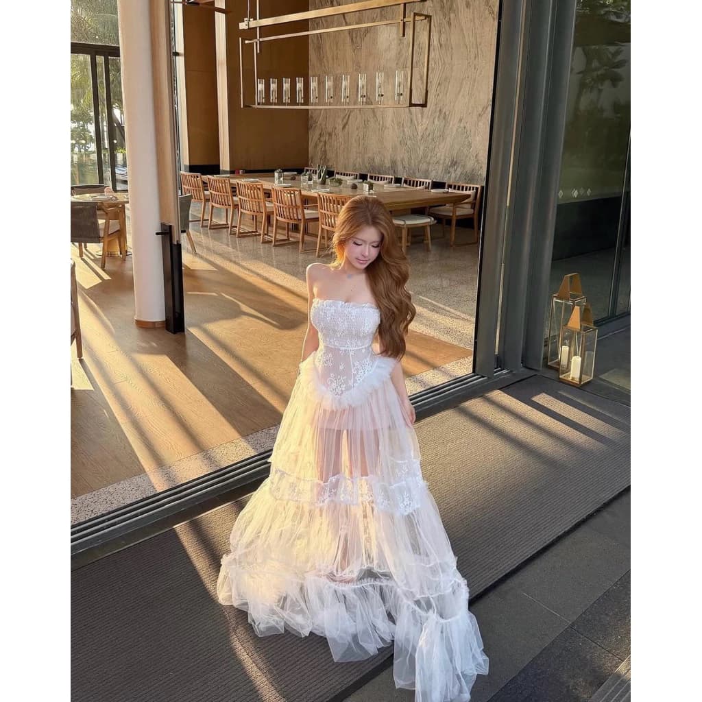 [ 𝙃𝙔𝙋𝙀𝙊𝙍𝙃𝙔 ]  Đầm maxi ren hoa voan cổ yếm dáng lãng mạn Stacy