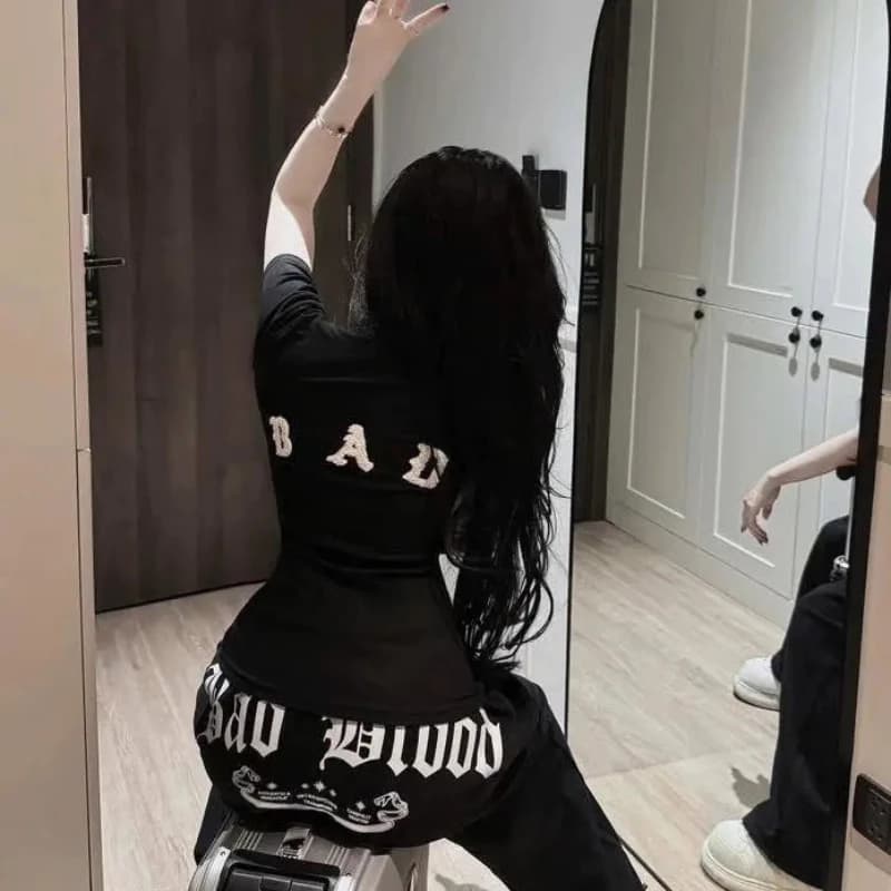 Set Áo Thun Ôm Body BAD + Quần Dài Nữ Streetwear, Đồ Bộ Nữ Cá Tính, Tôn Dáng Sexy