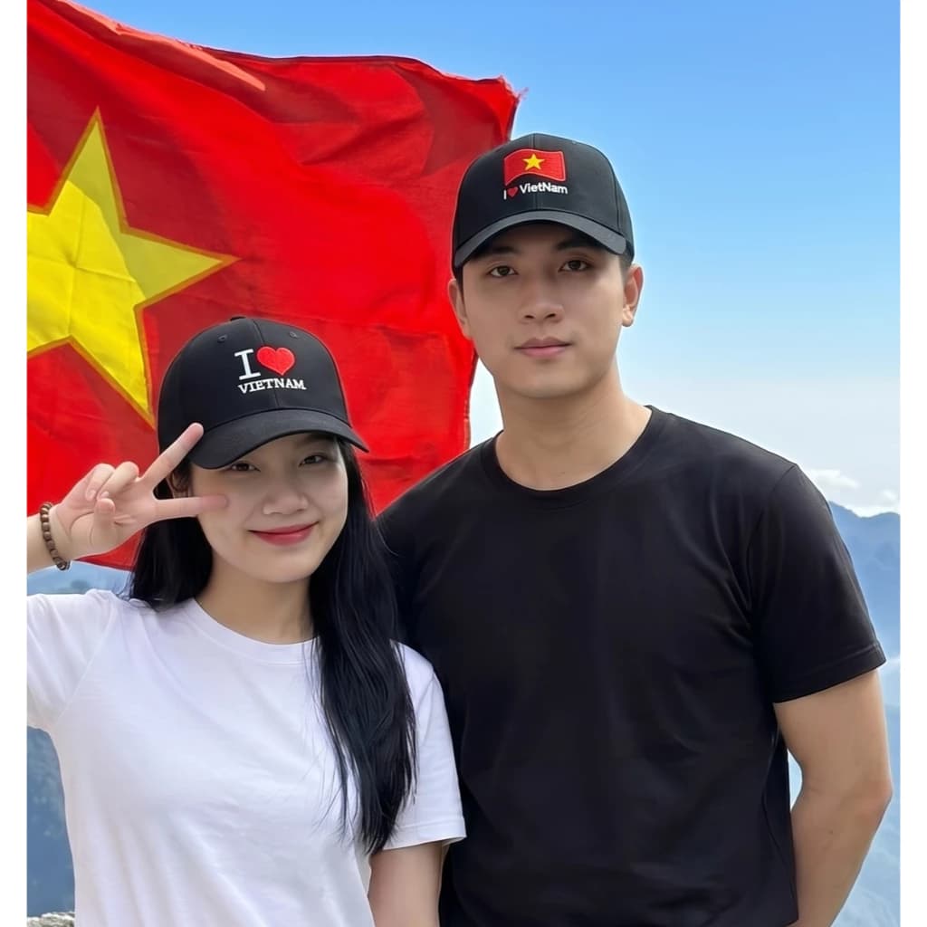 Mũ Lưỡi Trai Màu Đen Thêu Logo Cờ VIỆT NAM - Độc Lập Tự Do Hạnh Phúc- I Love VietNam- thời trang Unisex
