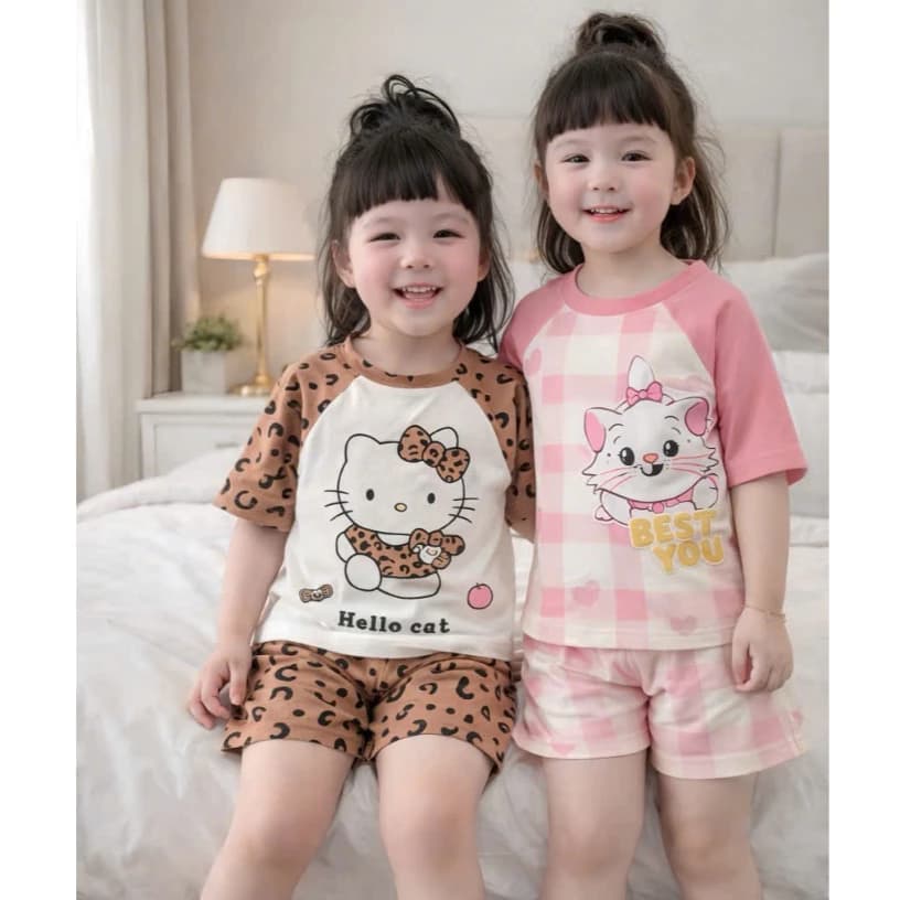 Bộ Quần Áo Cộc Tay In Hình Mèo Kity Đang Yêu Dành Cho Bé Gái 9-35kg Chất Liệu Coton Su Thoáng Mát Mềm Mịn