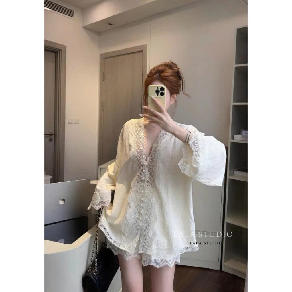 Harly set•LALASTUDIO•Áo tơ phối ren tay dài dáng xuông kèm quần đùi ống rộng phối ren cao cấp tiểu thư sang chảnh