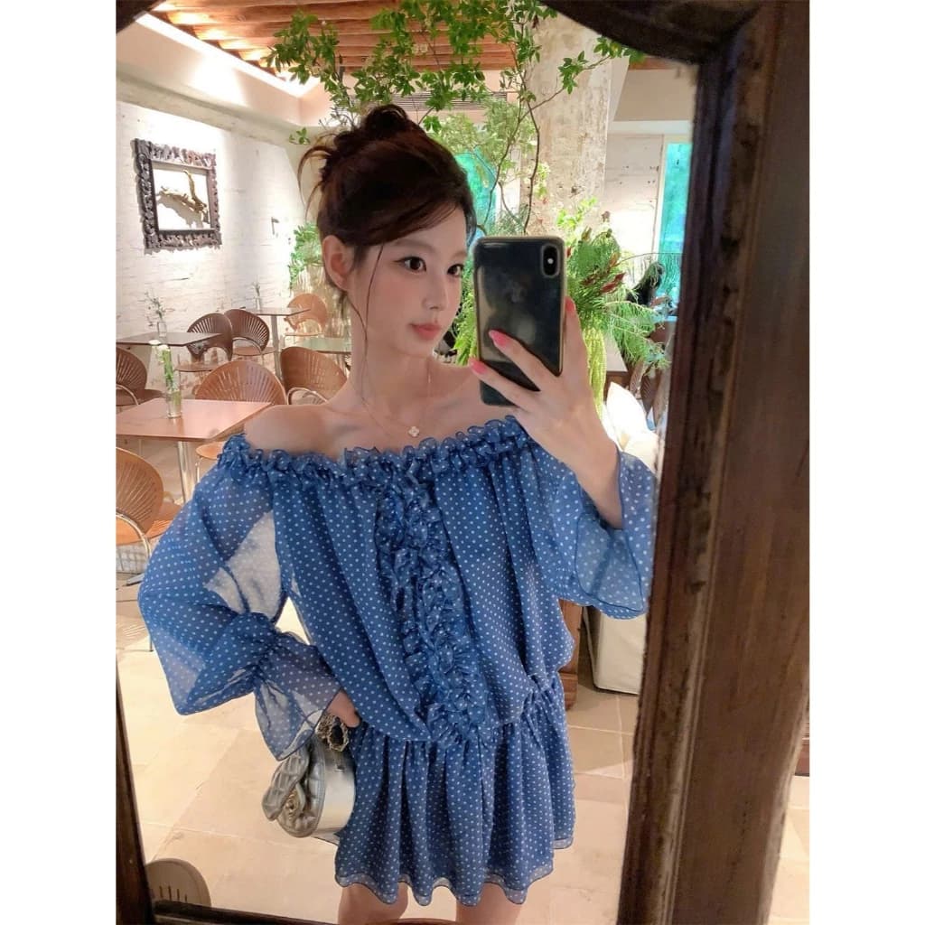 Váy Nữ Trễ Vai Chấm Bi Xanh Tay Phồng Bèo Nhún Dáng Xòe Phong Cách Tiểu Thư Hàn Quốc
