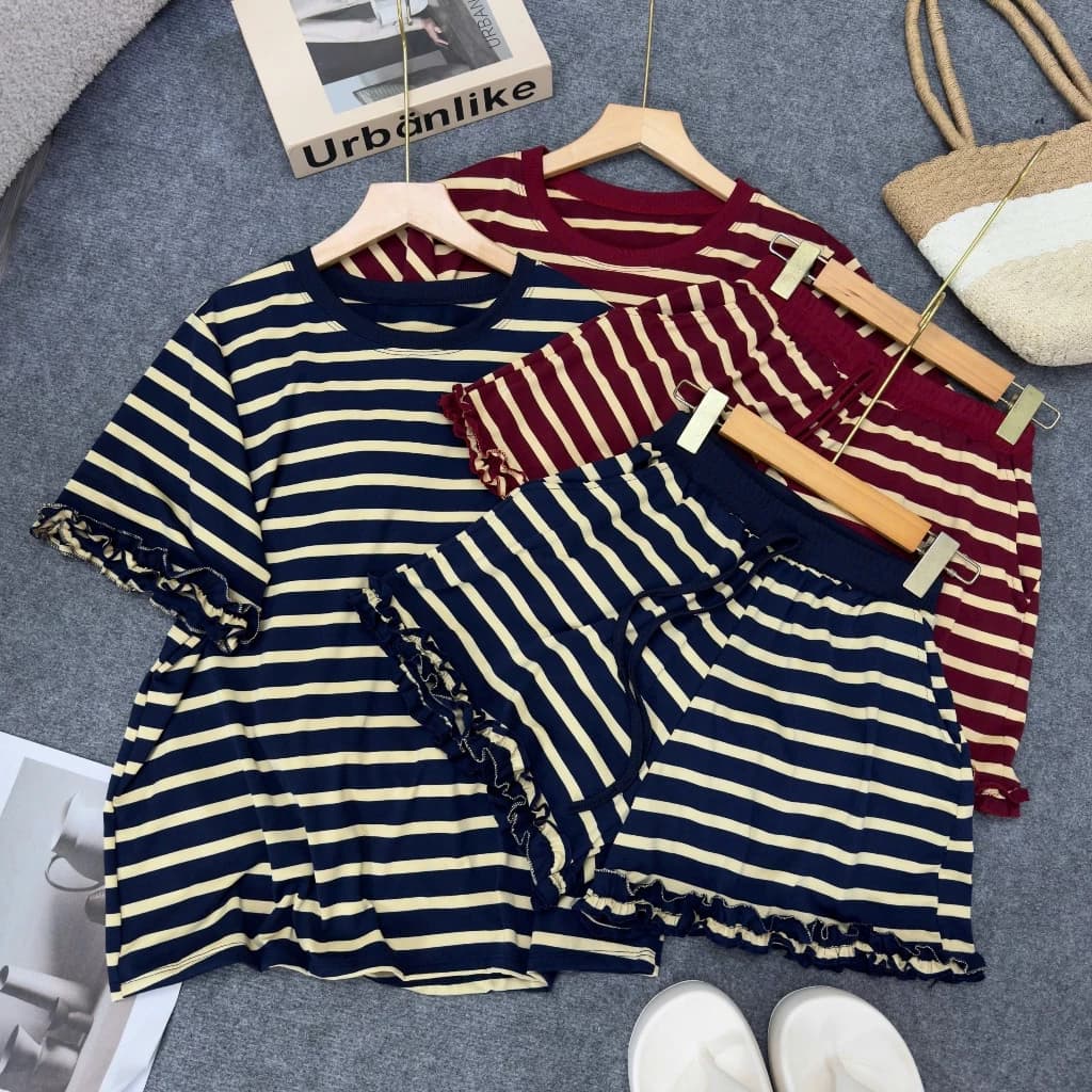 Set bộ bigsize nữ sọc form rộng áo thun quần short mặc thoải mái che khuyết điểm, mang quanh năm 50-92kg SET868 SET870