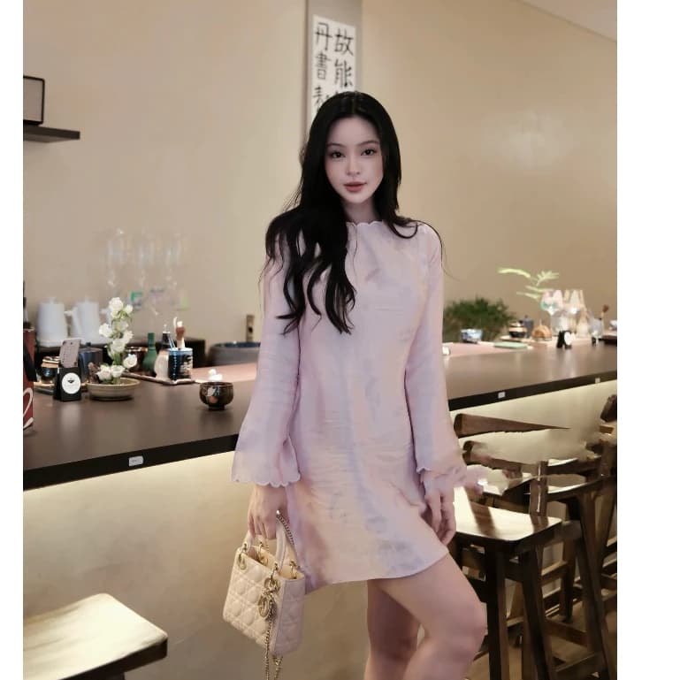 MIE01081- đầm váy dài tay thêu cổ tay dáng ngắn nữ hồng lụa