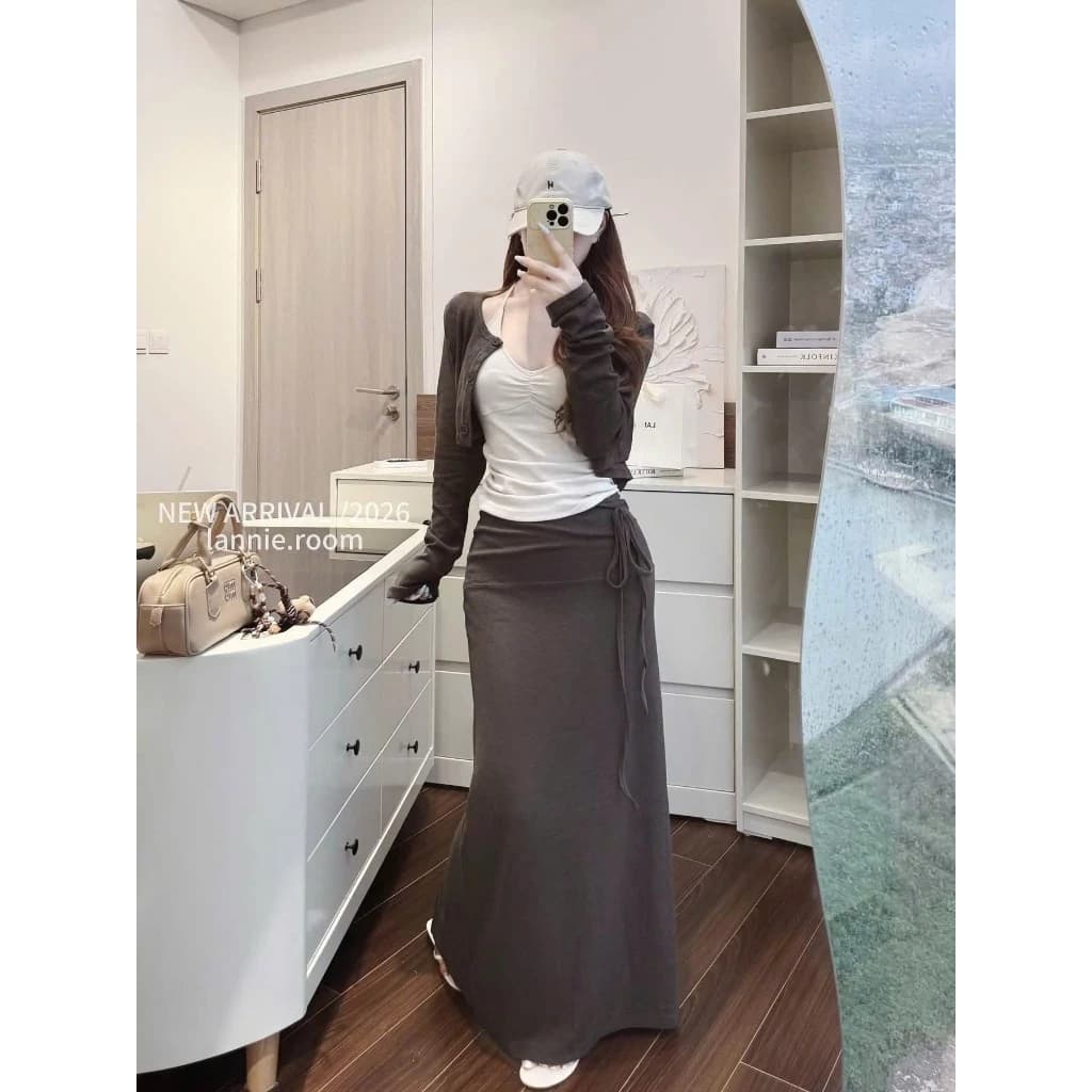 LAN05085- SET 3 CHI TIẾT ÁO HAI DÂY TRẮNG ÁO KHOÁC THUN MIX CHÂN VÁY DÁNG DÀI NỮ LANNIE