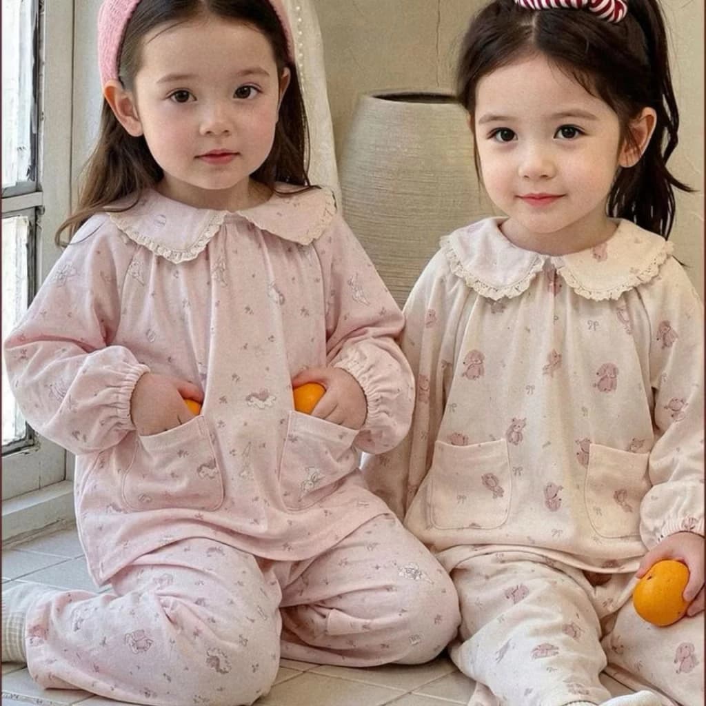 Bộ dài tay thu đông phối cổ sen quần ống rộng cho bé gái