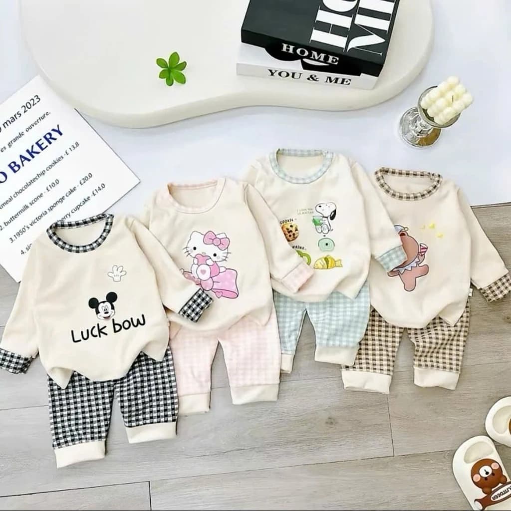 D62 - Com bo 2 -3 bộ dài tay giữ nhiệt zip lông trơn + kẻ cho bé trai bé gái 5-15kg