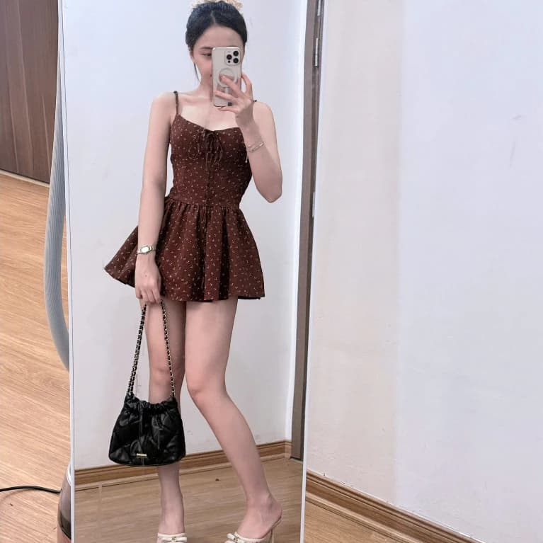 Váy 2 dây  XIXEOSHOP hóa nhí dáng ngắn chun lưng phong cách tiểu thư - V280