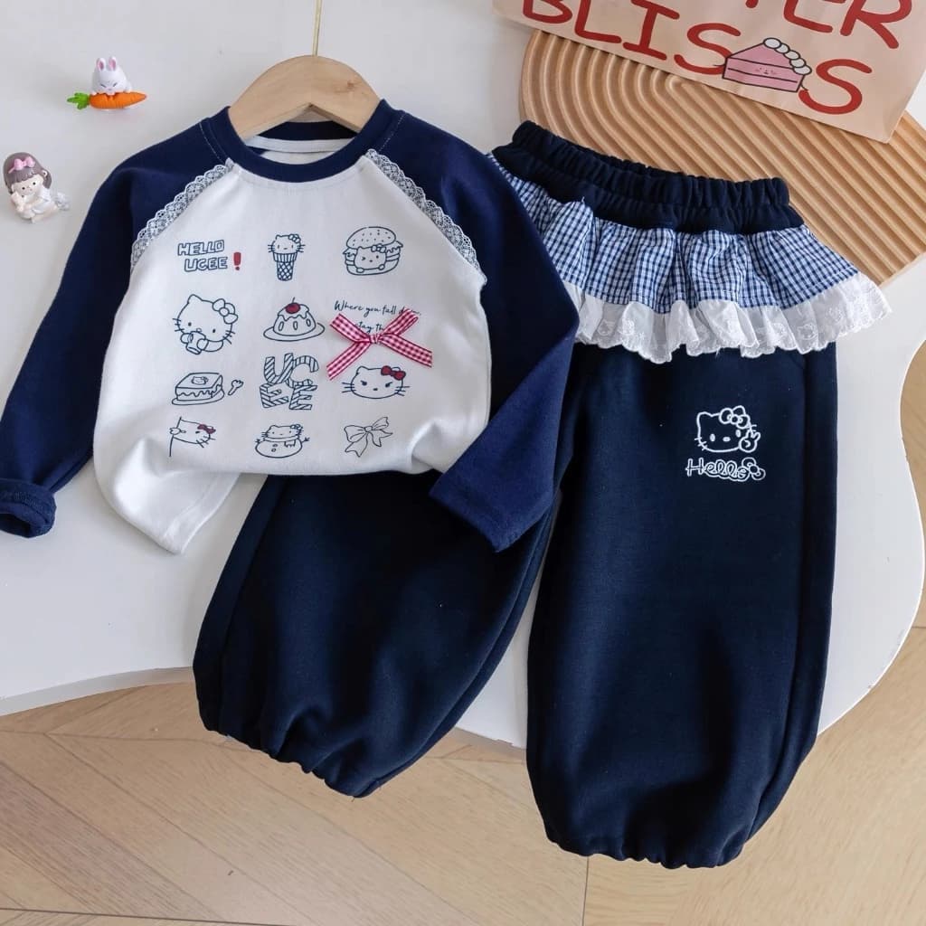 Set bộ thu đông bé gái áo tay raglan in Hello Kitty đính nơ kèm quần bom cạp phối bèo caro ren H&2T Baby Kid - S31