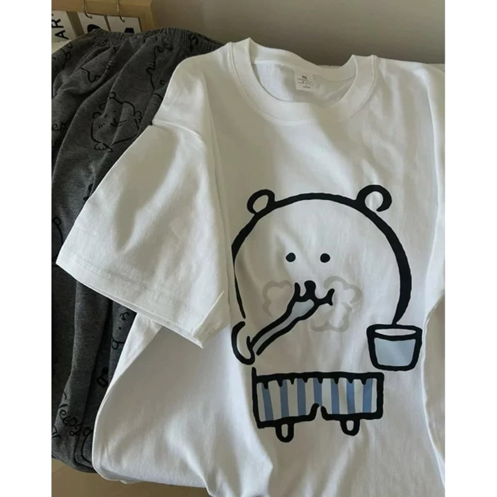Áo Thun Gấu Uống Sữa Dễ Thương Vải Cotton 2 Chiều Co Giãn Phù Hợp Cho Cả Nam Và Nữ