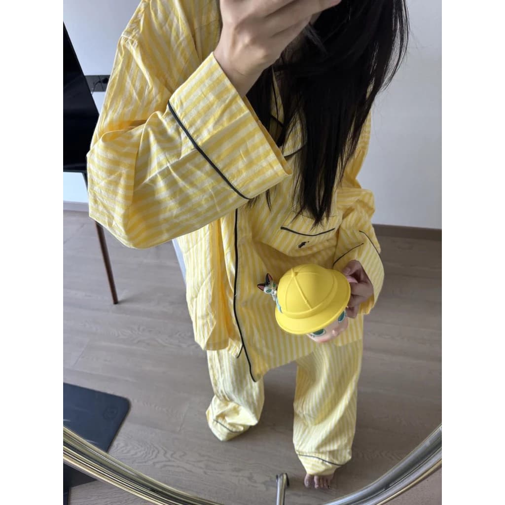 Bộ pijama kẻ vàng Lemon Dream – form rộng Hàn Quốc, vải cotton thoáng mát 🍋