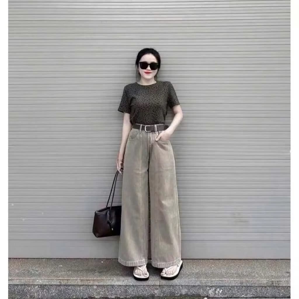 Quần jean ống rộng thiết kế chắp thân trước tạo điểm nhấn hottrend