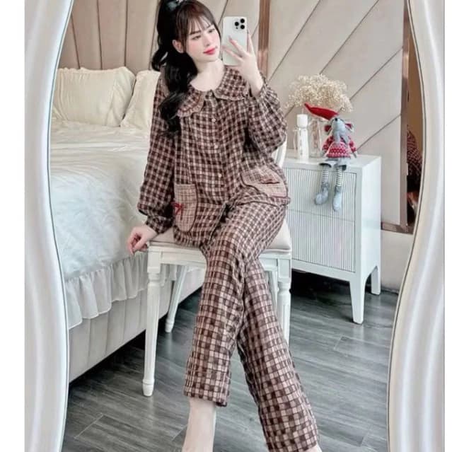 Sét Bộ Áo QUẦN DÀi Tay pyjama Kẻ Đũi Hoạ tiết Túi Áo Nhám Cổ Sen Bèo Mặc thu tiện(Hĩn)