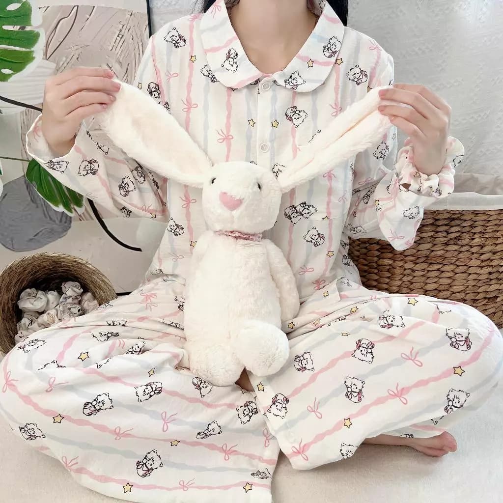 [Tobu] Bộ Đồ Ngủ Cổ Sen Dáng Dài Chất Liệu Đũi Nhăn Mặc Nhẹ Và Mát Nhiều Họa Tiết Dễ Thương 2 Size Cho Nàng
