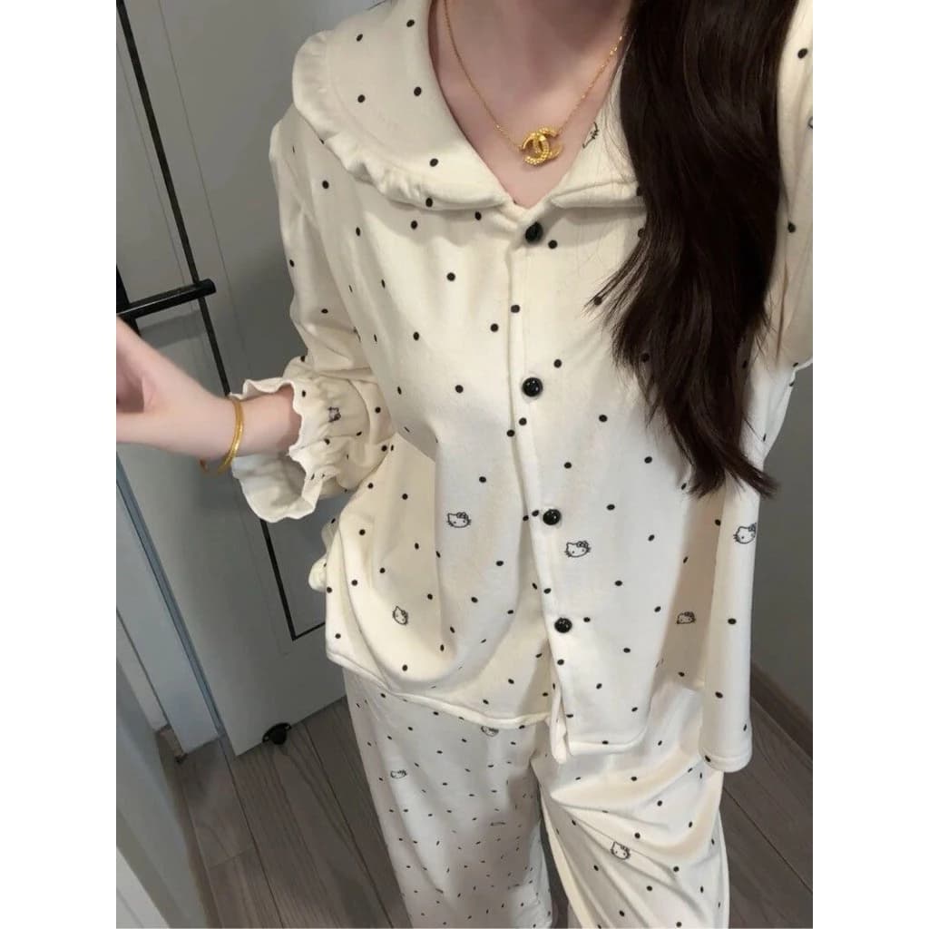 [Ord-774] Bộ ngủ pijama dài chấm bi cho nữ Hello Kitty chất liệu nhung mềm mịn dày dặn form rộng mặc ở nhà thoải mái