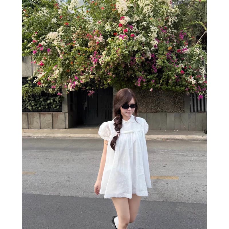 White Babydoll Dress / Đầm Voan tay phồng Dáng suông Phối nơ Tiểu thư Vintage - QuynhTrangBasic