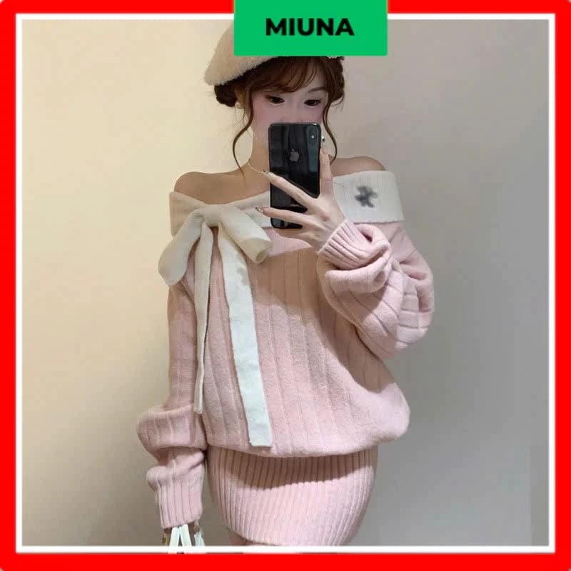 Đầm len dệt kim Miuna trễ vai tay dài, Đầm len màu hồng baby phối nơ ngọt ngào nữ tính mùa Noel_D60
